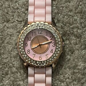 Accutime women’s vintage pink/rose gold crystal adjustable rubber watch one size